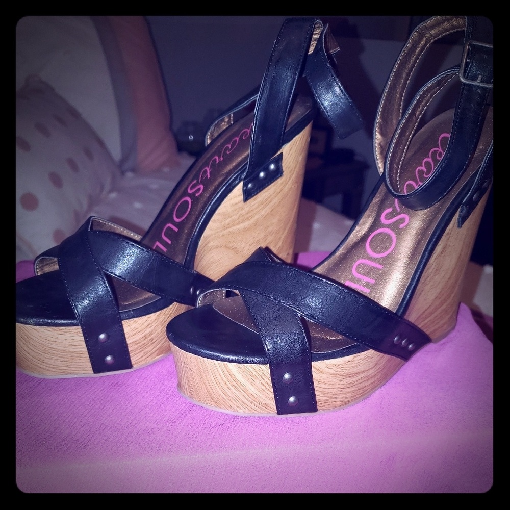 Strappie wedges